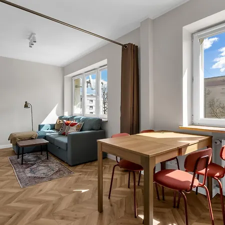 Nowolipki Calm Essence By Bookinghost